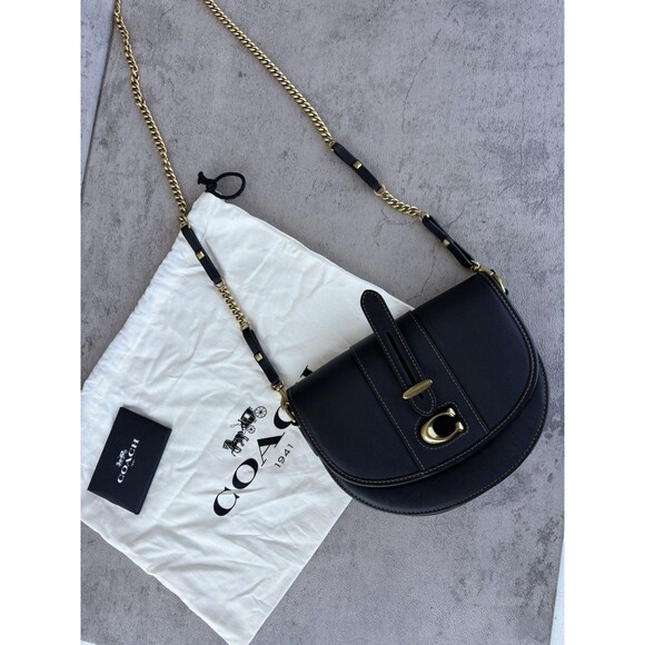 Coach Handbags - COACH Saddle 20 Logo C Black Handbag Glovetanned Leather Crossbody Bag